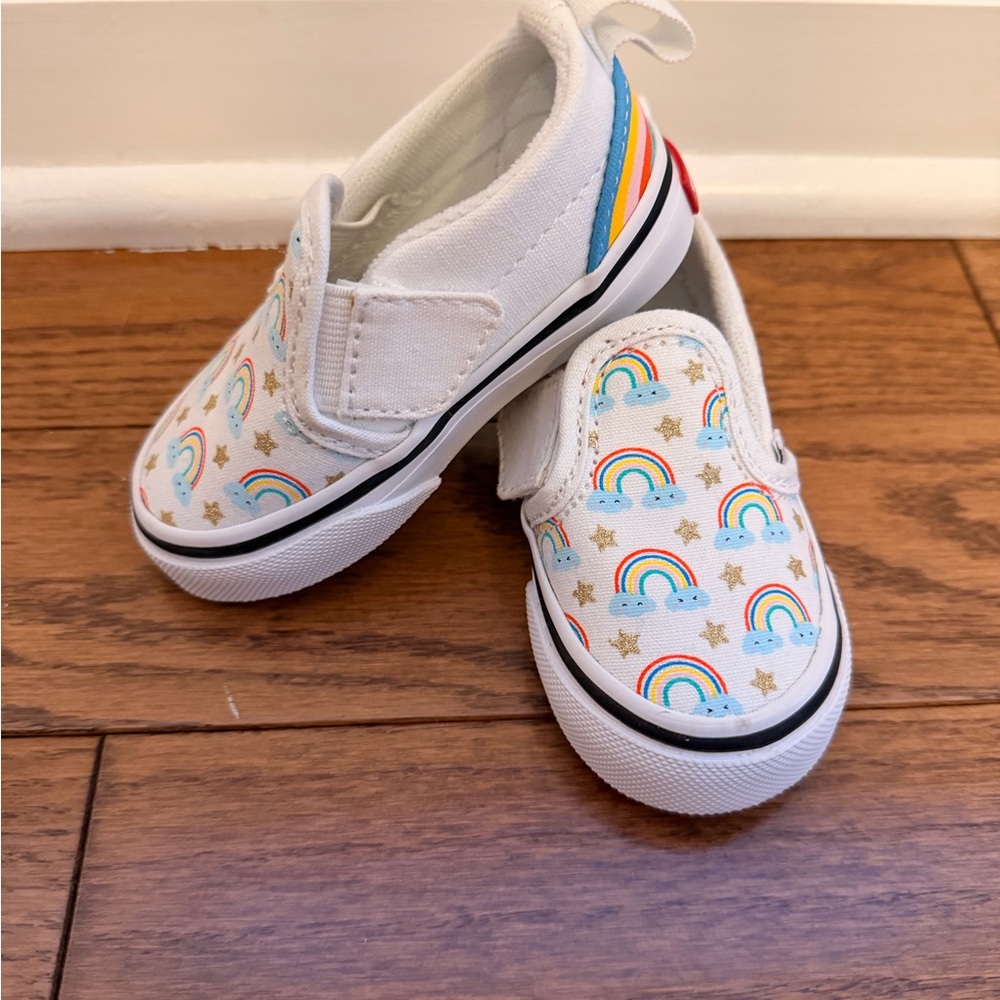 Vans Toddler/Kids White Rainbow Slip-On Shoes Size 4.5. Never worn/used!